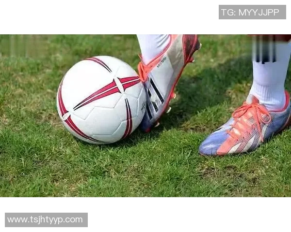 足球明星的踢球技巧揭秘助你提升球技的全方位指南